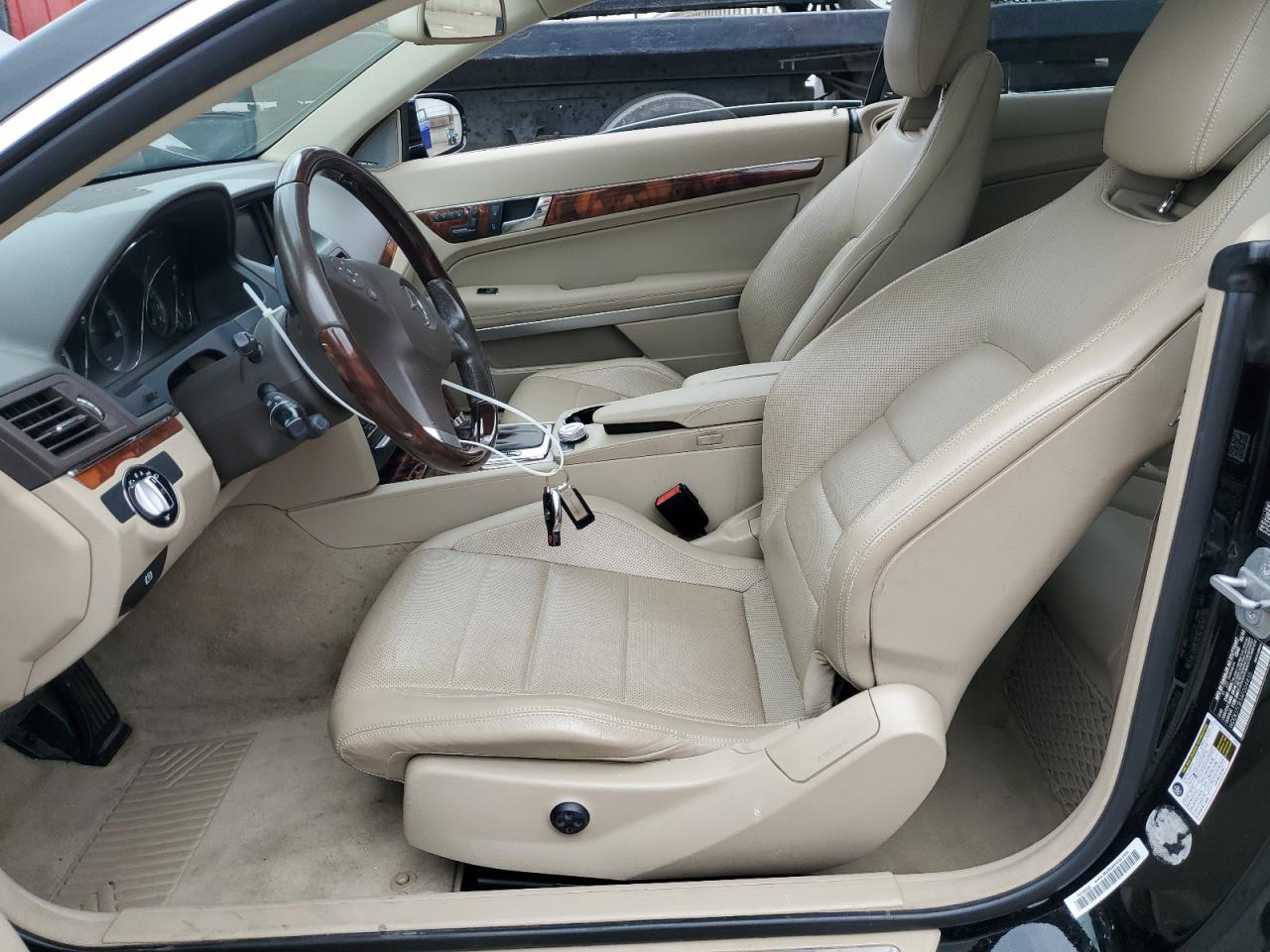 2010 Mercedes-Benz E 550 VIN: WDDKJ7CB3AF004835 Lot: 70226575