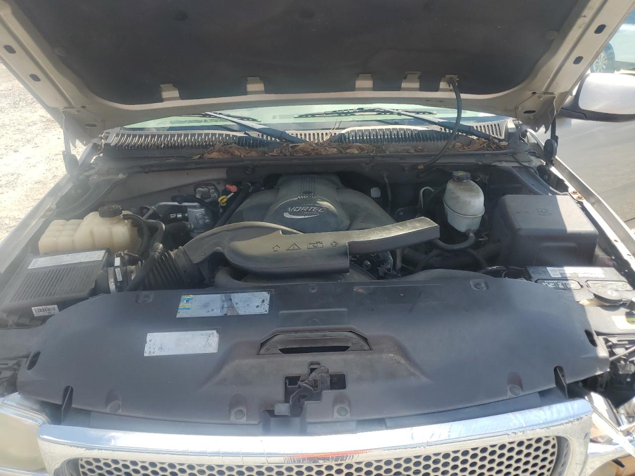 2004 GMC Yukon Denali VIN: 1GKEK63UX4J275865 Lot: 69239575