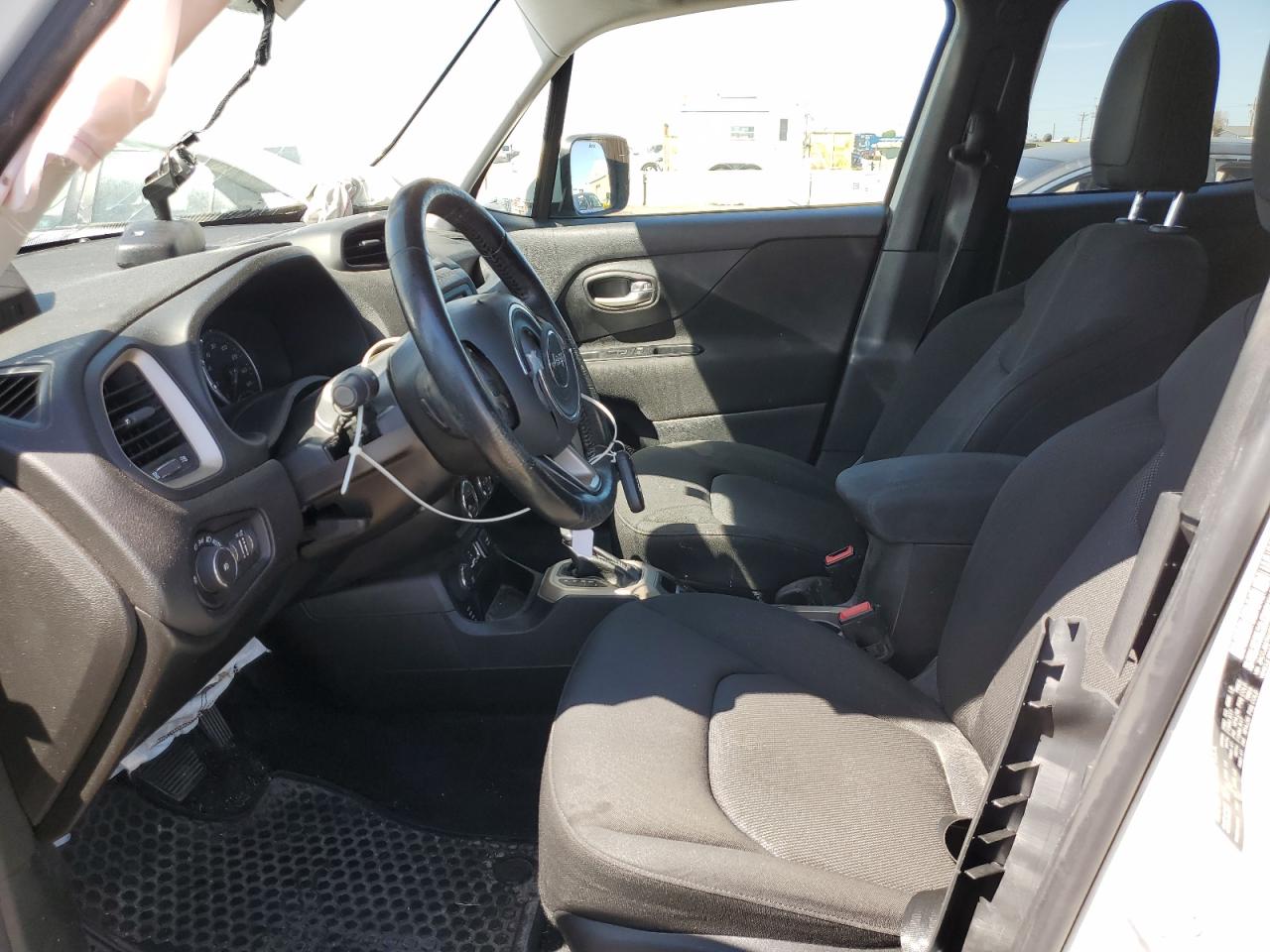 2016 Jeep Renegade Latitude VIN: ZACCJBBT0GPD25197 Lot: 69514615