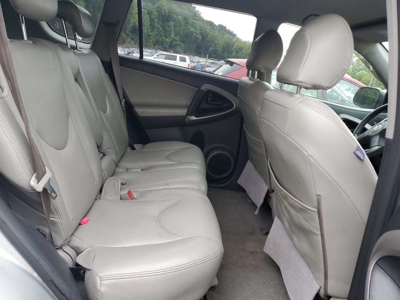 2008 Toyota Rav4 VIN: JTMBD33V885181367 Lot: 69497735