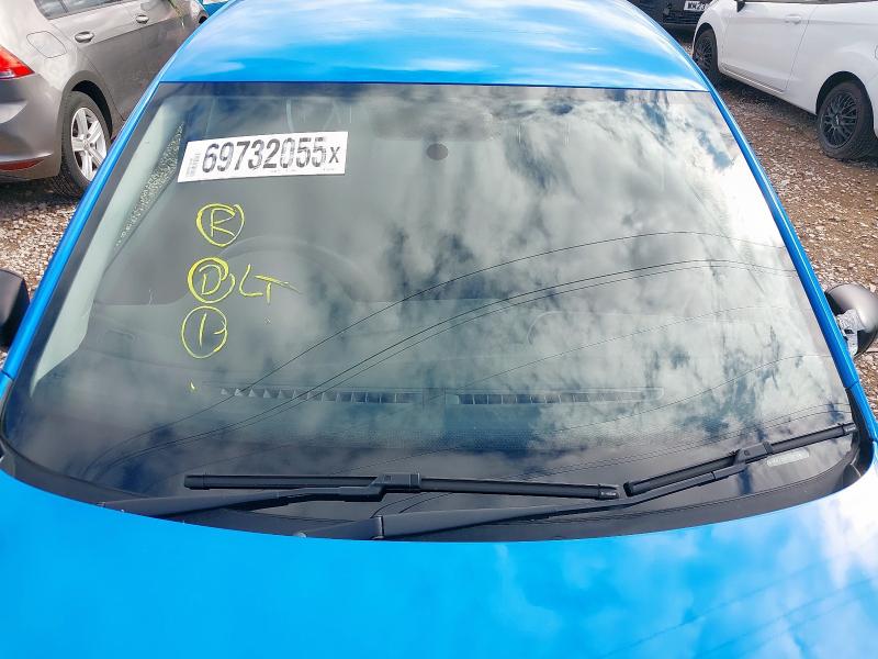 2015 VOLKSWAGEN POLO S