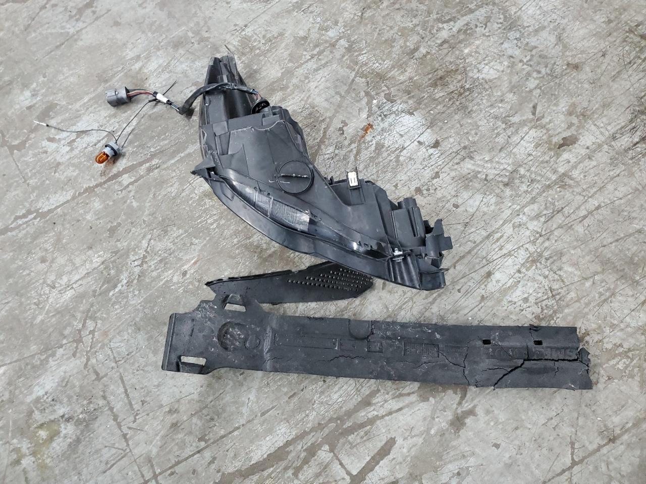 2018 Subaru Outback 2.5I Limited VIN: 4S4BSANC3J3380250 Lot: 67641675