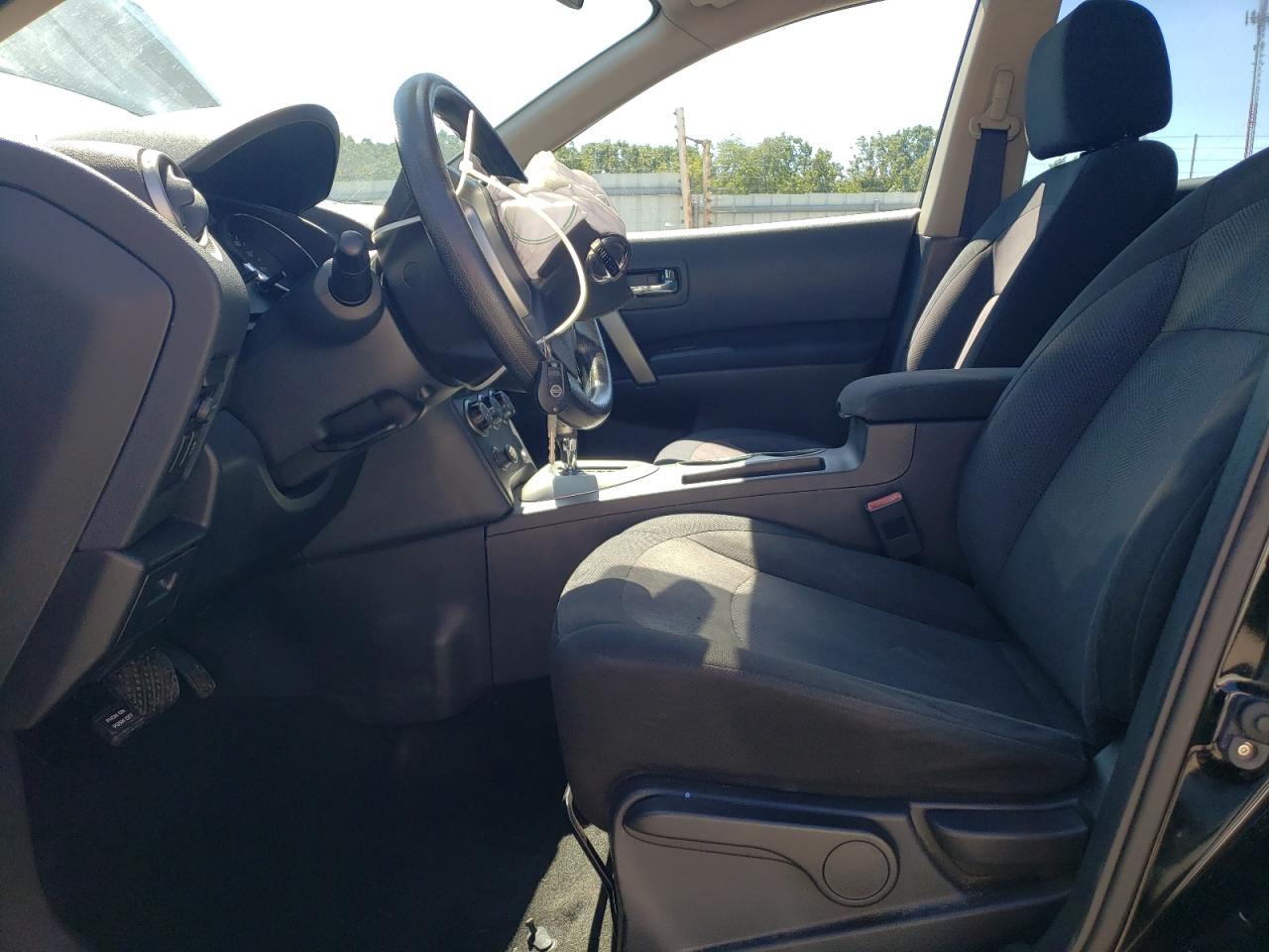 2011 Nissan Rogue S VIN: JN8AS5MT6BW173817 Lot: 69993625