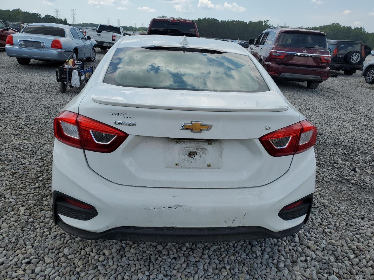 2017 Chevrolet Cruze Lt VIN: 1G1BE5SM2H7219027 Lot: 68638285