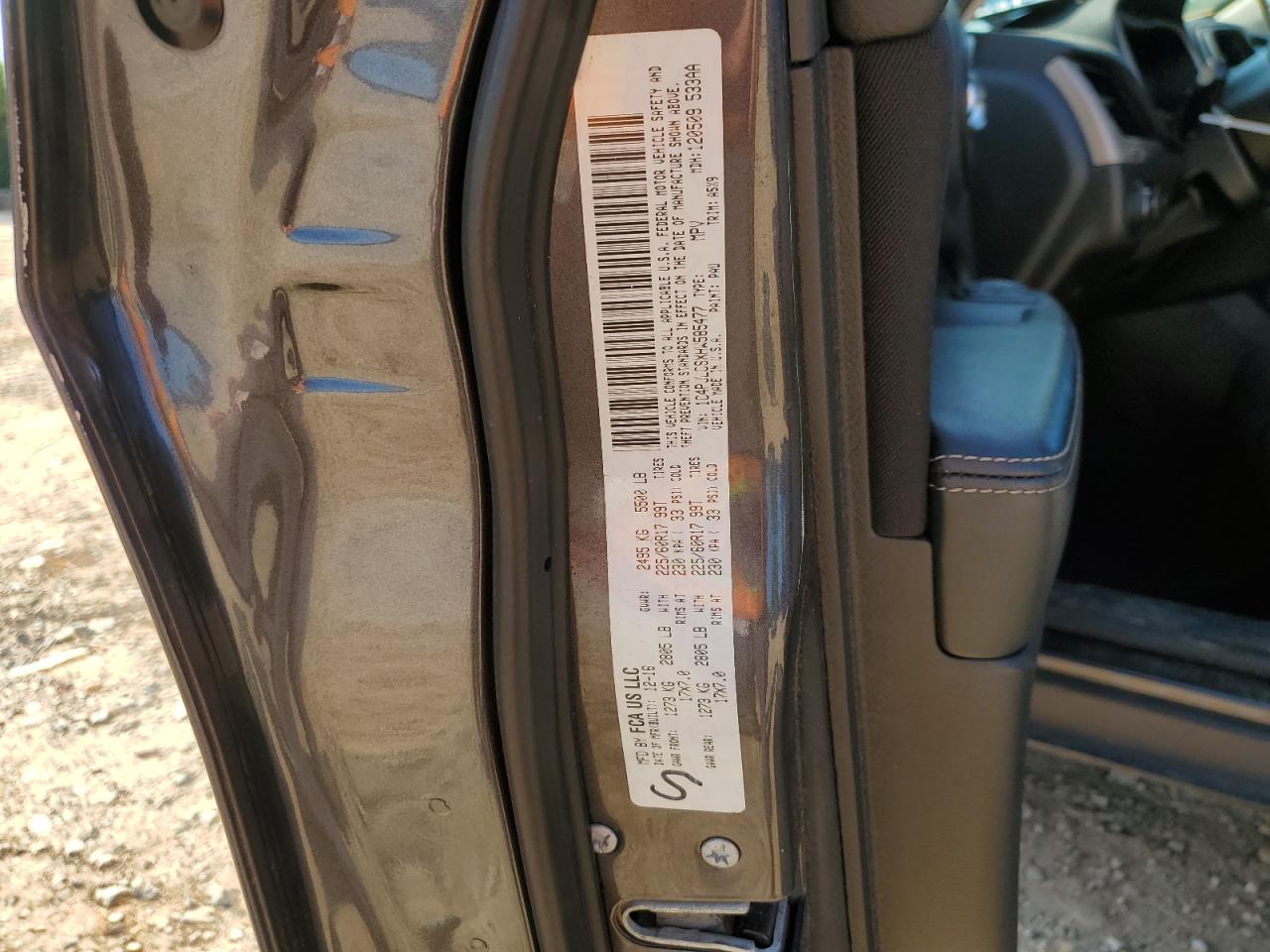 2017 Jeep Cherokee Latitude VIN: 1C4PJLCSXHW585477 Lot: 69310115