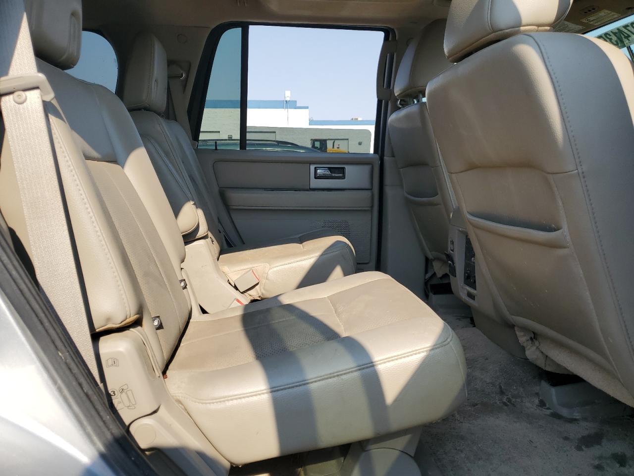 2014 Ford Expedition Limited VIN: 1FMJU2A58EEF00749 Lot: 67974135