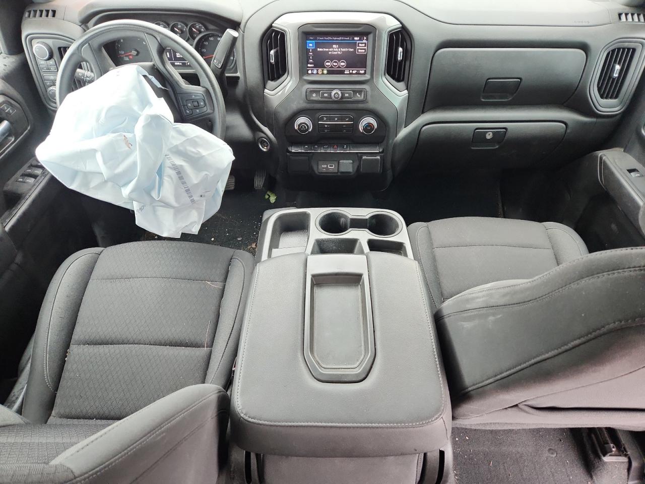 2022 Chevrolet Silverado K1500 Custom VIN: 1GCPDBEK8NZ601748 Lot: 69577085