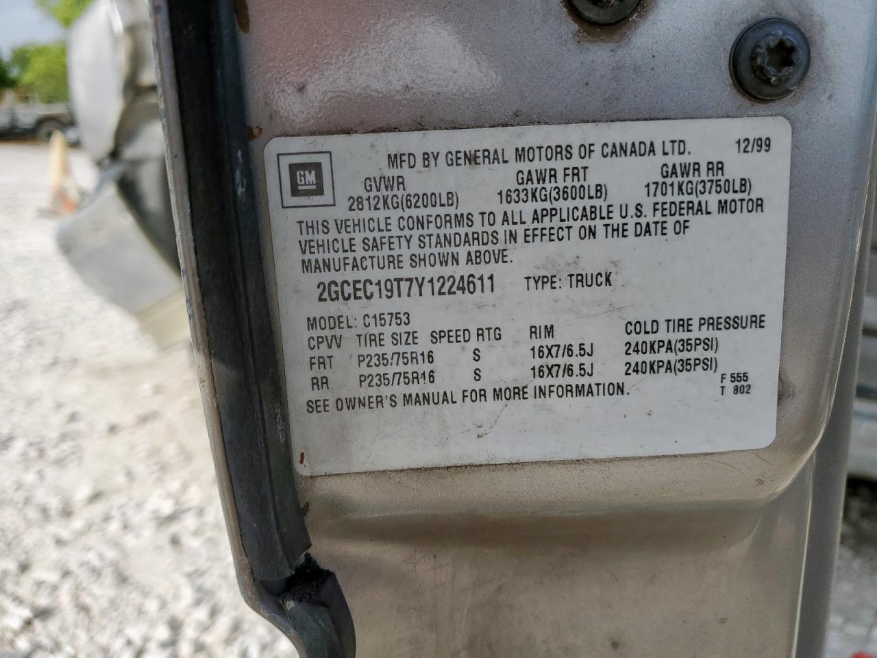 2000 Chevrolet Silverado C1500 VIN: 2GCEC19T7Y1224611 Lot: 70570715