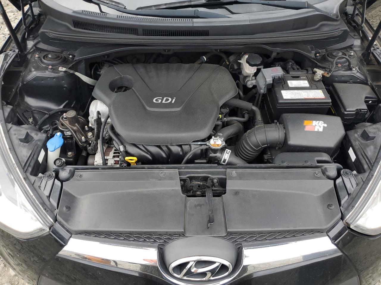 2015 Hyundai Veloster VIN: KMHTC6AD0FU218428 Lot: 68550595