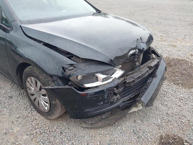 2015 VOLKSWAGEN GOLF S BLU