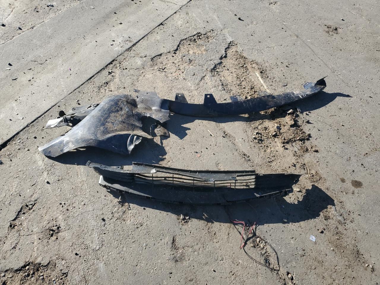 2025 Tesla Model 3 VIN: 5YJ3E1EA9SF051037 Lot: 69627685