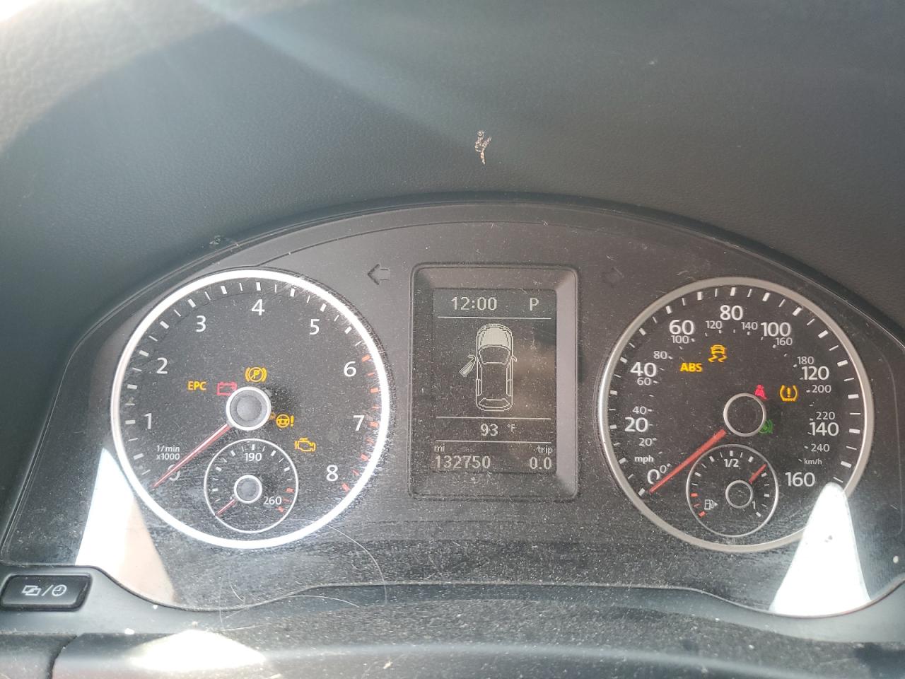 2017 Volkswagen Tiguan S VIN: WVGAV7AX8HK031860 Lot: 70430525