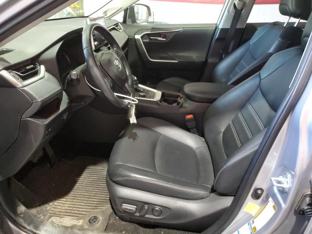  TOYOTA RAV4 2020 Серебристый