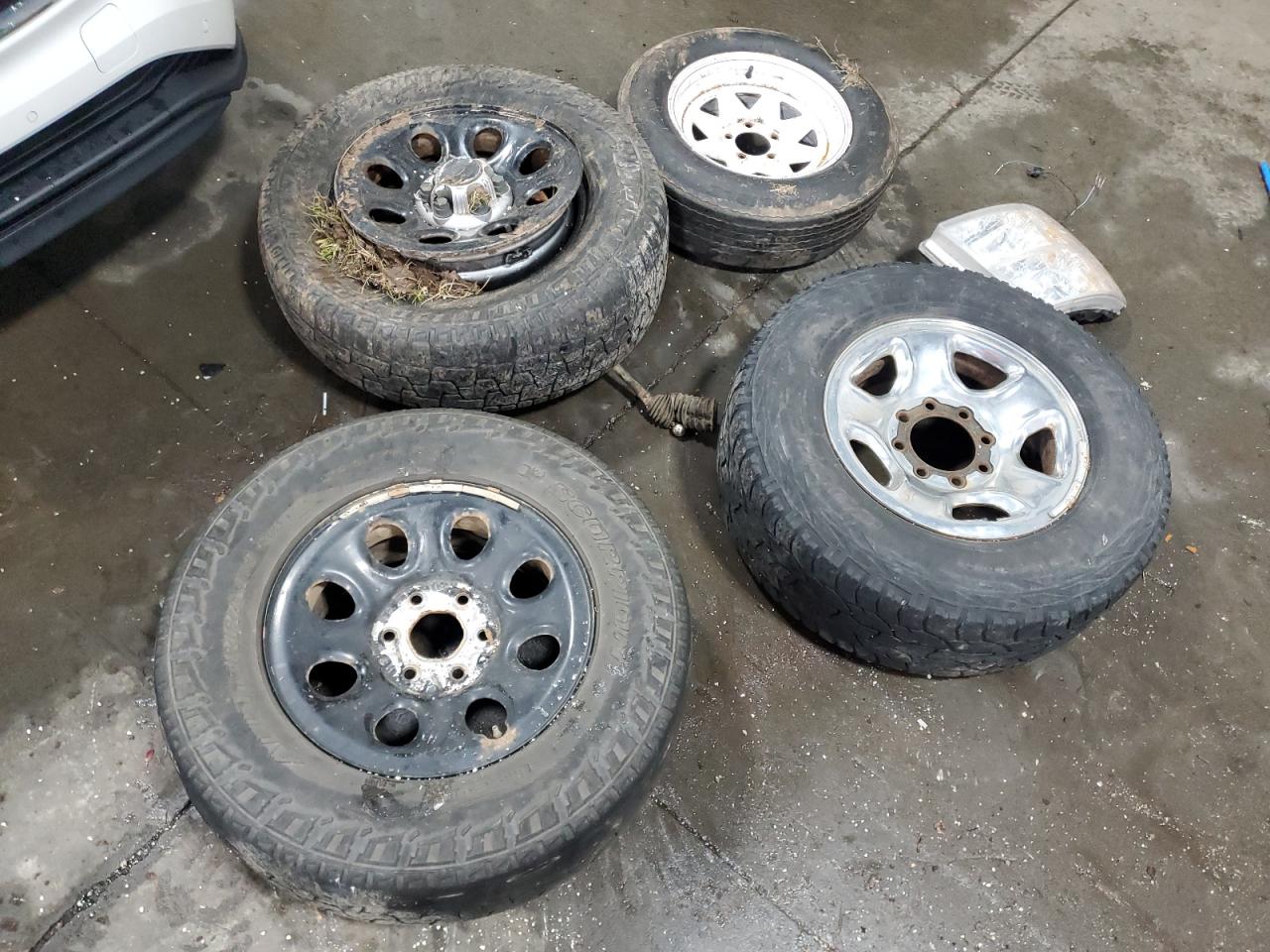 2012 Chevrolet Silverado K1500 VIN: 1GCNKPEA4CZ100743 Lot: 70768315