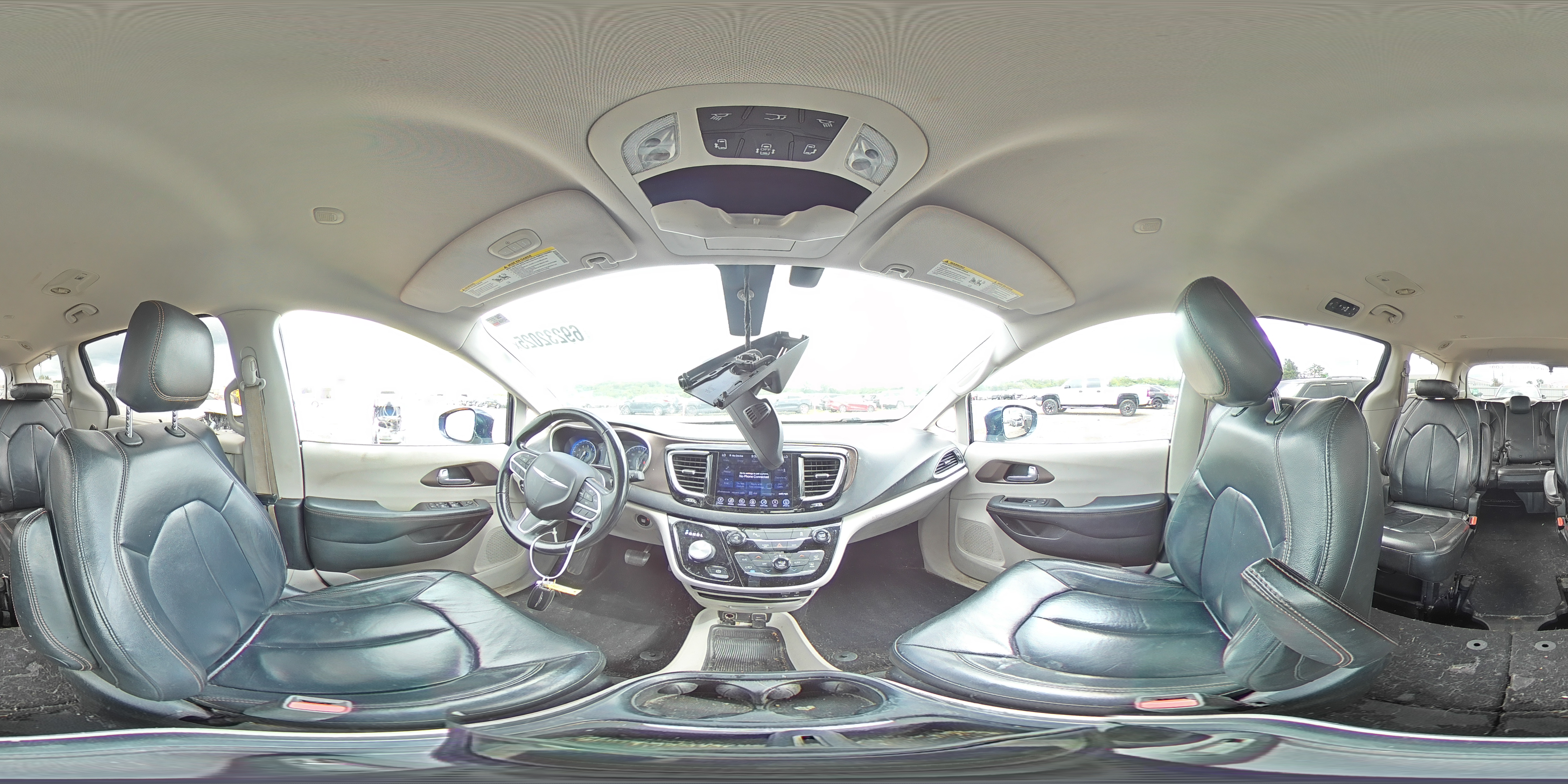 2017 Chrysler Pacifica Touring L VIN: 2C4RC1BG5HR576764 Lot: 69232025