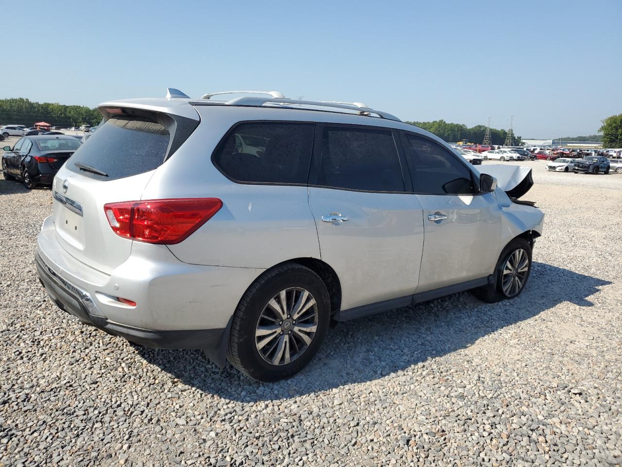 2020 Nissan Pathfinder S silver null gas 5N1DR2AN7LC595358 photo #4