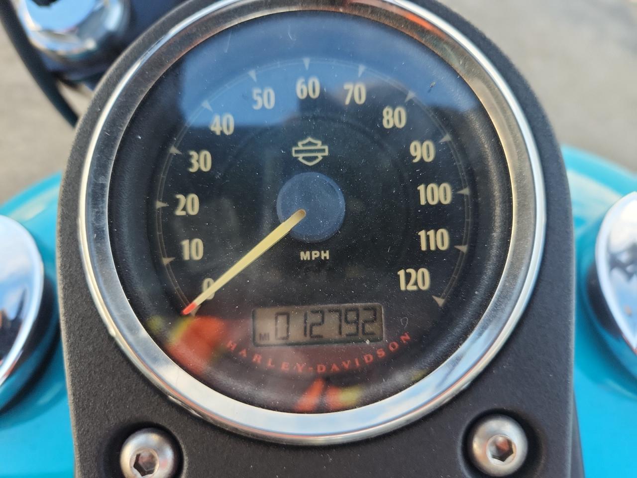 2013 Harley-Davidson Fxdb Dyna Street Bob VIN: 1HD1GX415DC319425 Lot: 70105115