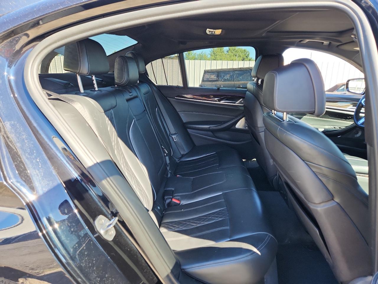 2018 BMW M550Xi VIN: WBAJB9C57JB035700 Lot: 71016055