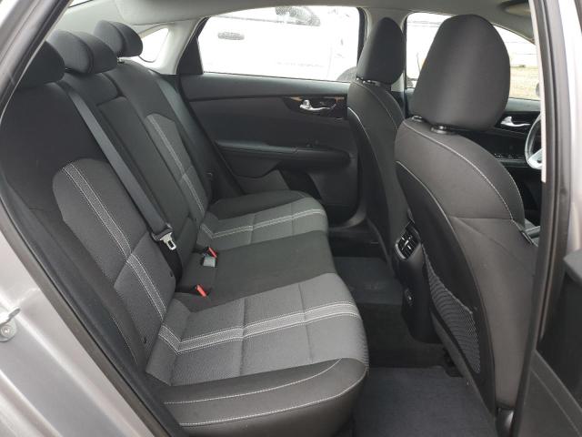 2023 KIA FORTE EX  