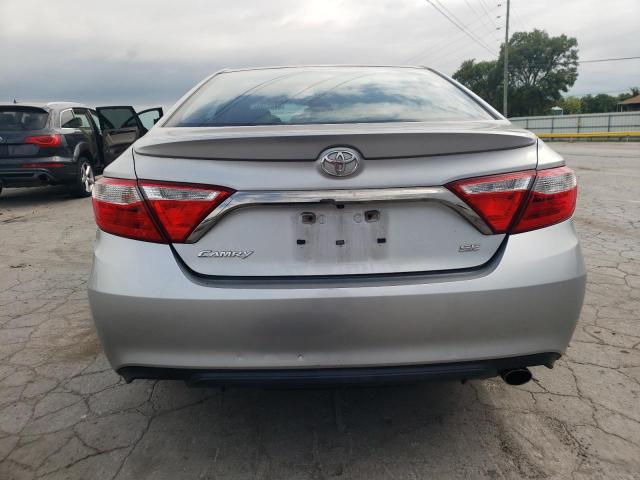  TOYOTA CAMRY 2017 Серебристый