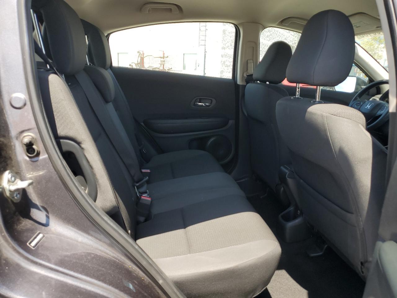 2020 Honda Hr-V Lx VIN: 3CZRU5H3XLM709666 Lot: 69468405