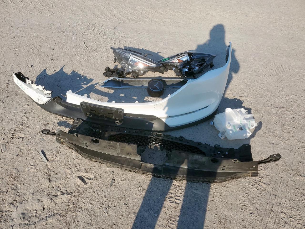 2021 Mazda Cx-5 Grand Touring Reserve VIN: JM3KFBAYXM0476597 Lot: 70175105