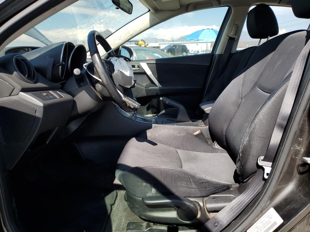 2010 Mazda 3 S VIN: JM1BL1S63A1219117 Lot: 69854575