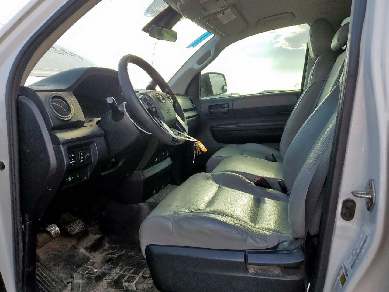 2018 Toyota Tundra Double Cab Sr VIN: 5TFRM5F19JX132434 Lot: 67248605