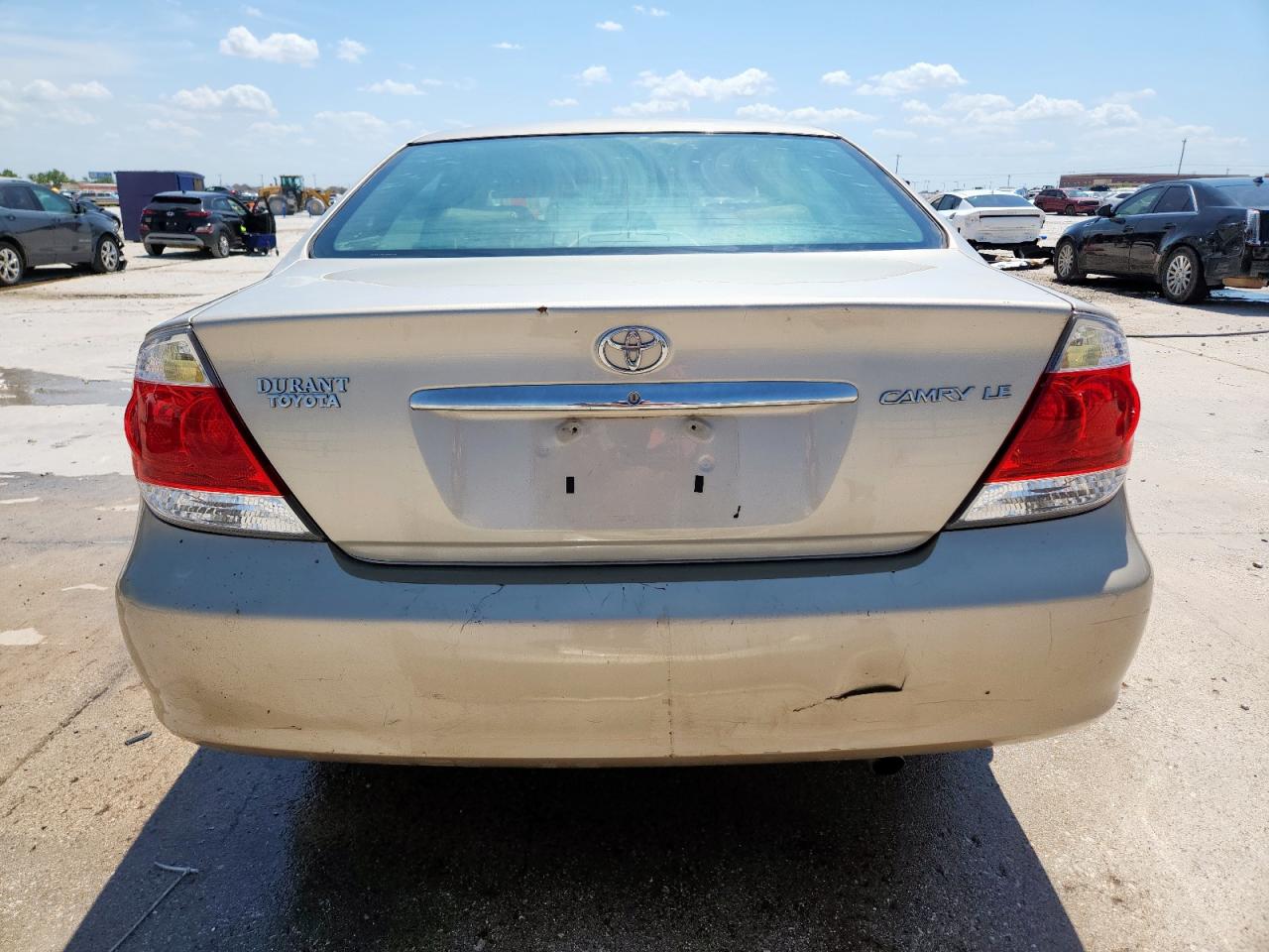 2005 Toyota Camry Le VIN: 4T1BE32K95U083546 Lot: 70894595