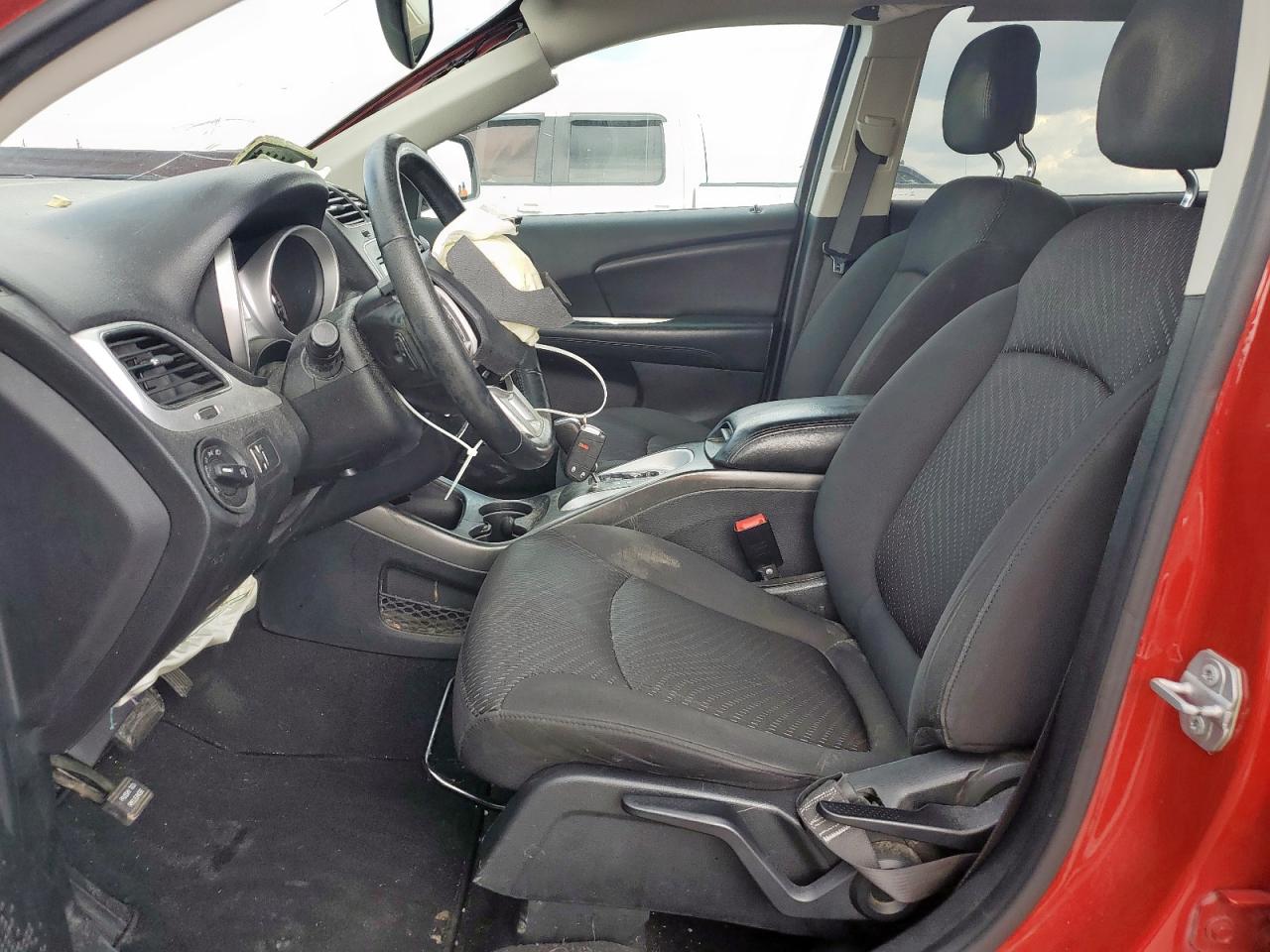 2018 Dodge Journey Sxt VIN: 3C4PDCBG8JT503892 Lot: 70177535