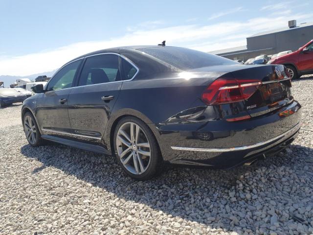  VOLKSWAGEN PASSAT 2017 Черный