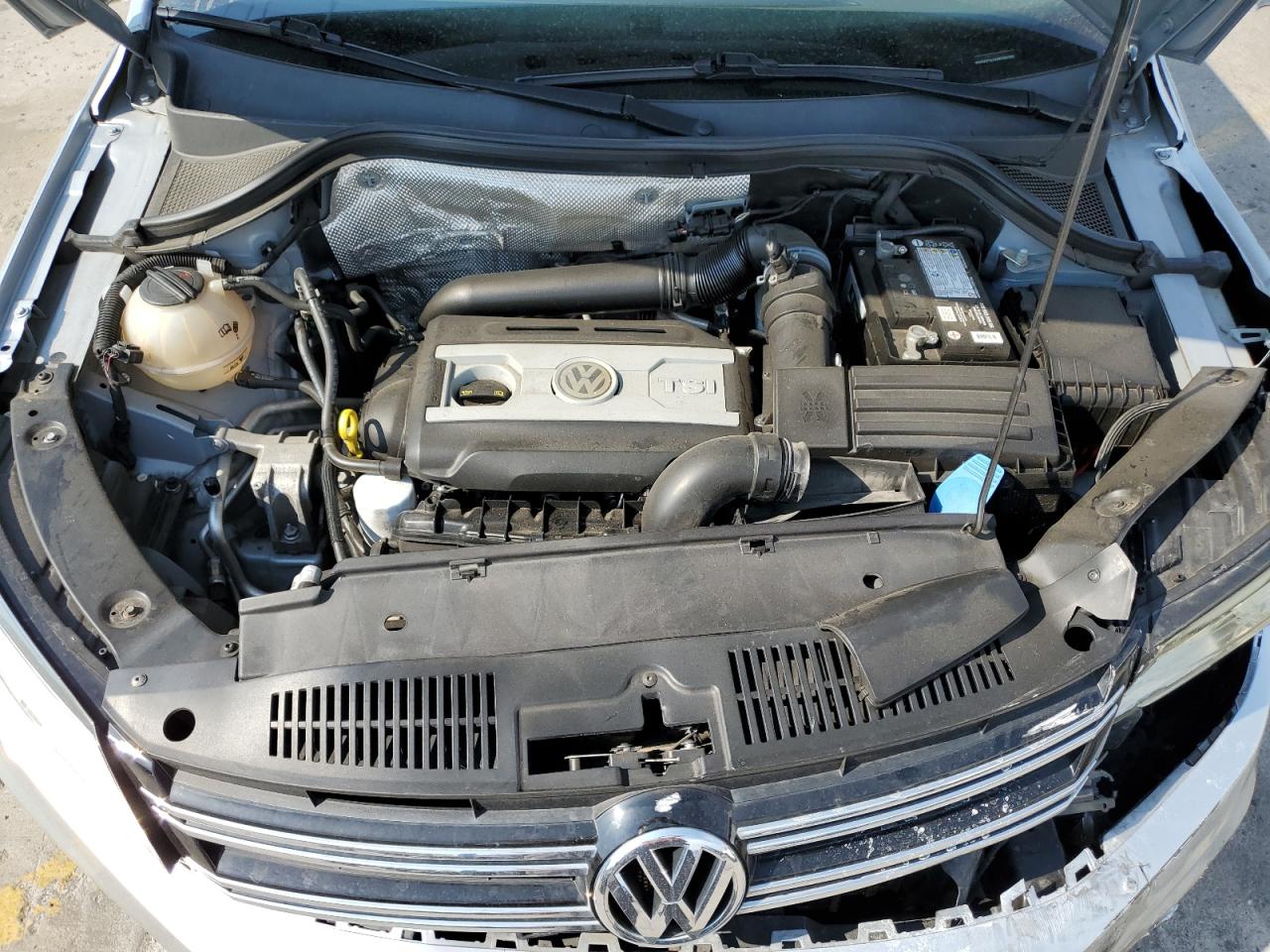 2017 Volkswagen Tiguan S VIN: WVGAV7AX4HK000380 Lot: 67418075