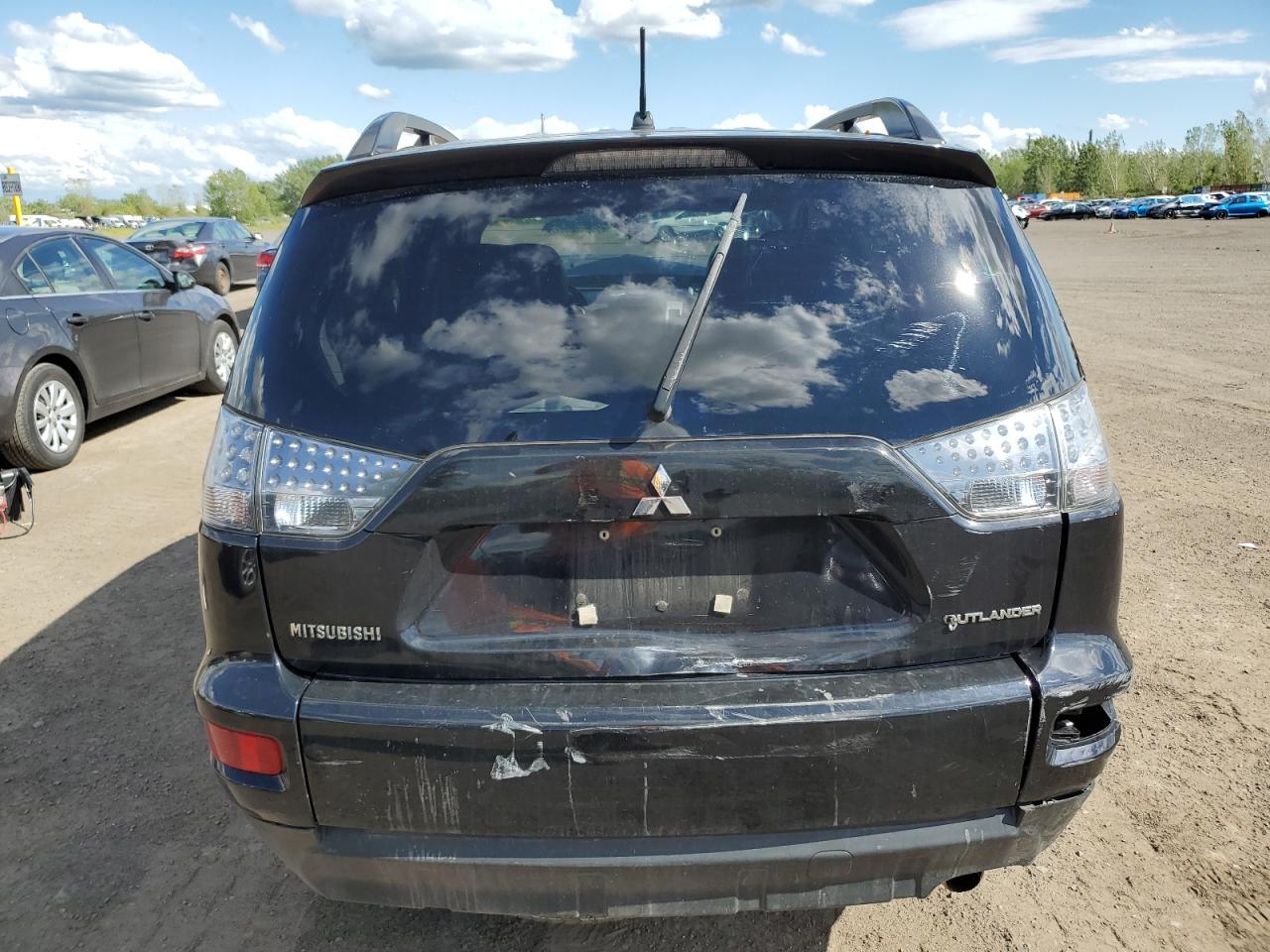 2011 Mitsubishi Outlander Es VIN: JA4AS2AW5BU611239 Lot: 70208375