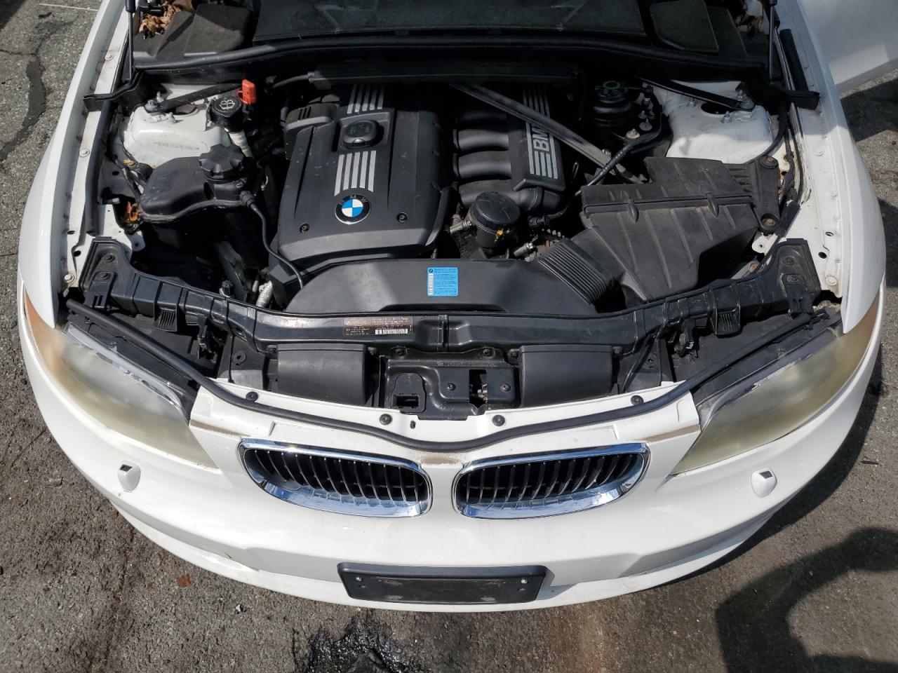 2008 BMW 128 I VIN: WBAUL73548VE88067 Lot: 66309135