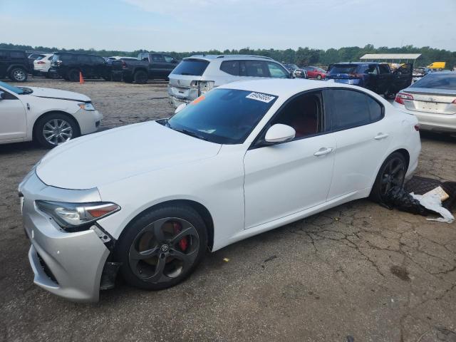  ALFA ROMEO GIULIA 2017 Белы