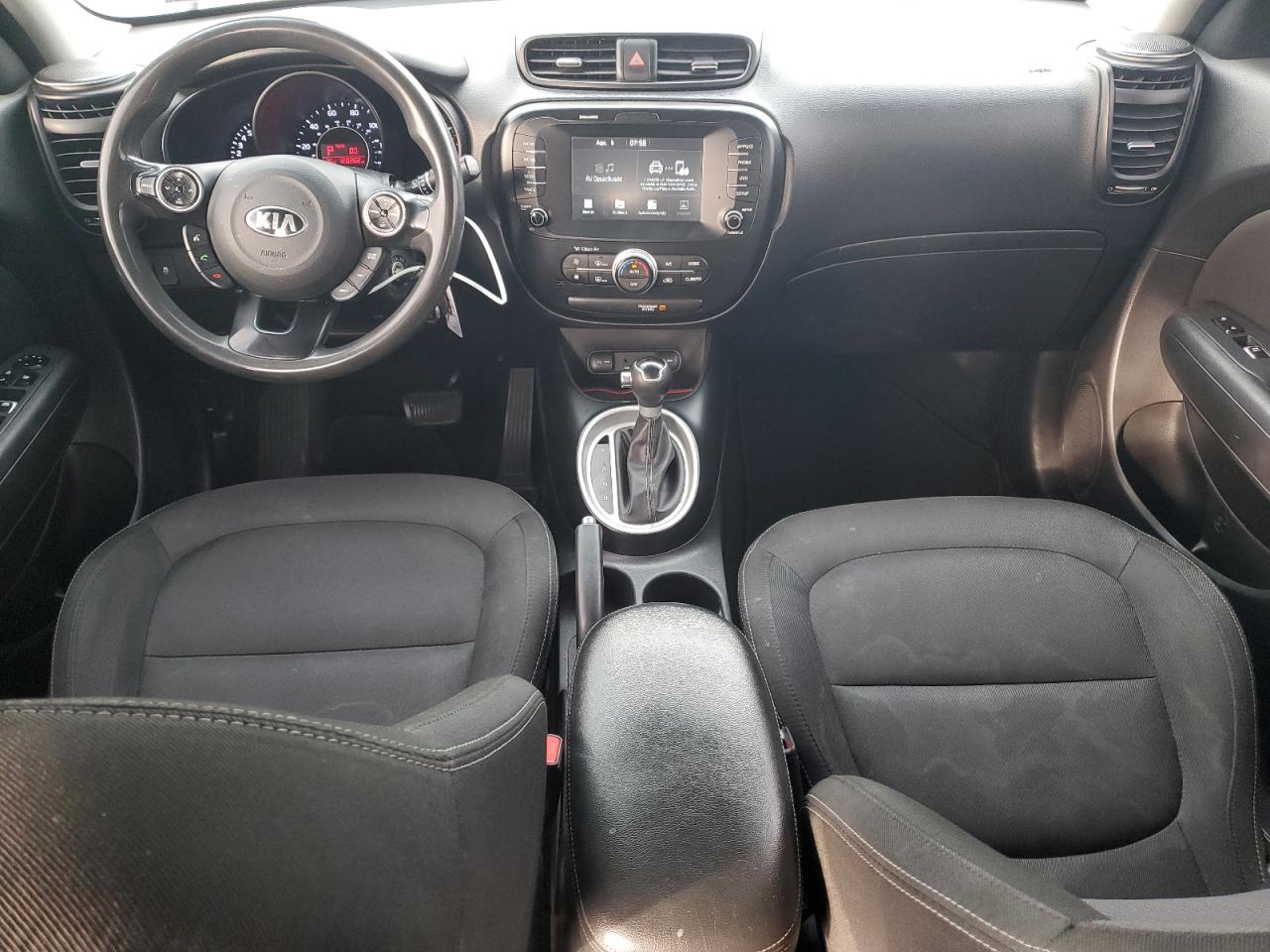 2018 Kia Soul + VIN: KNDJP3A55J7889835 Lot: 67375865