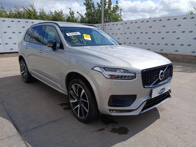 2023 VOLVO XC90 + B5