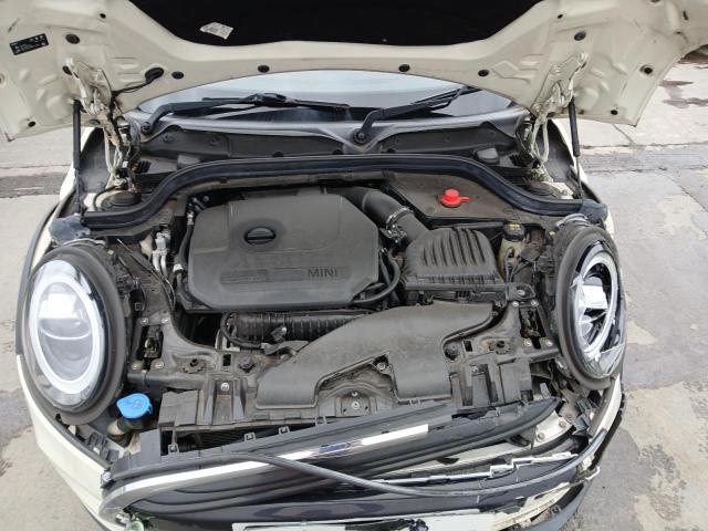 2018 MINI COOPER AUTO 