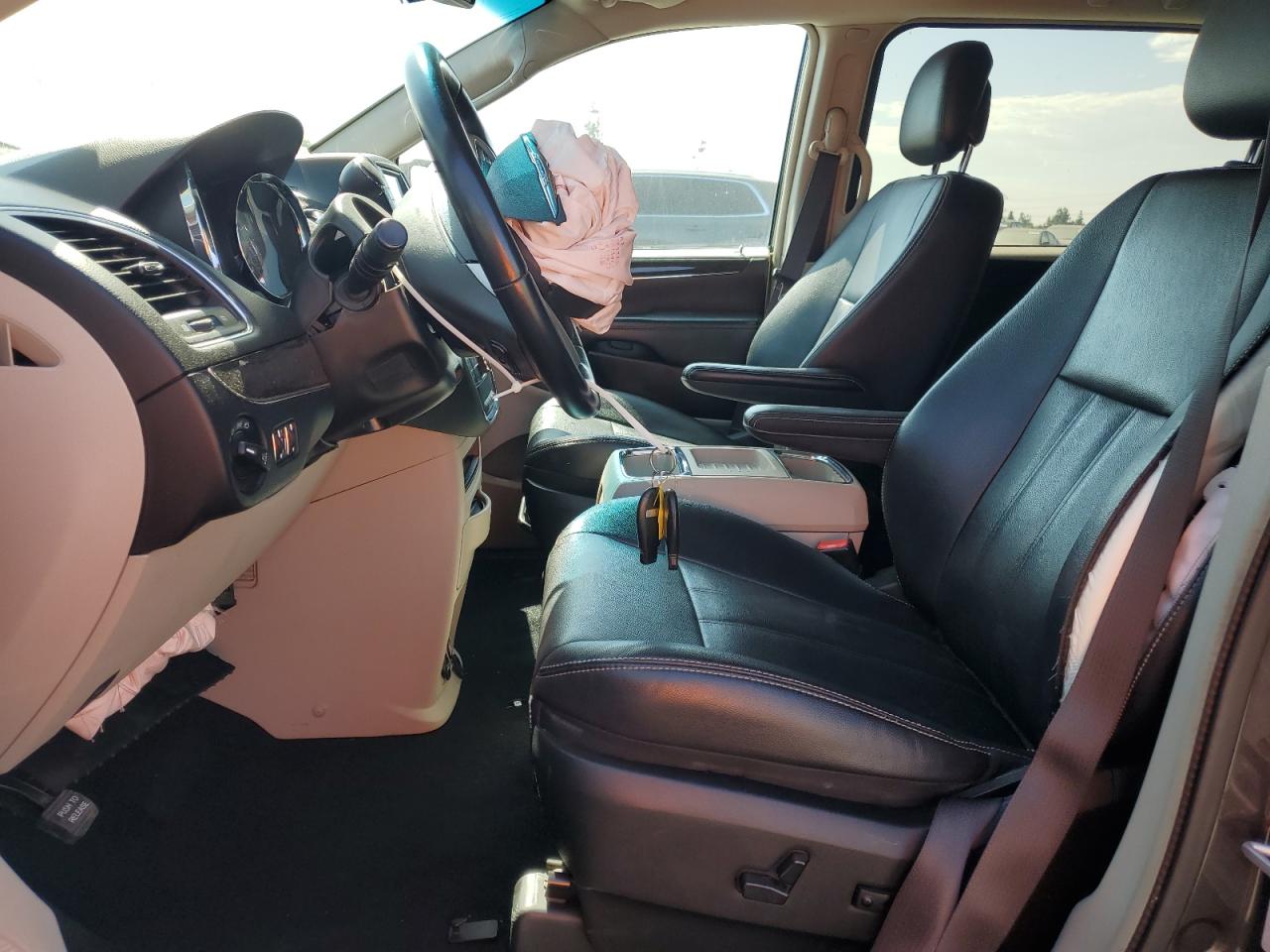 2016 Chrysler Town & Country Touring VIN: 2C4RC1BG5GR299273 Lot: 70388325