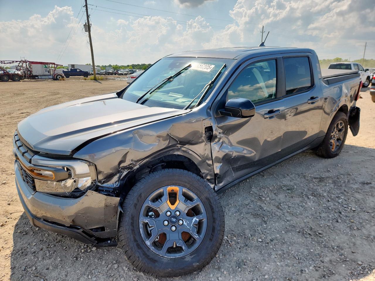 2024 Ford Maverick Lariat Tremor grey null gasoline 3FTTW8R91RRB3362X photo #1