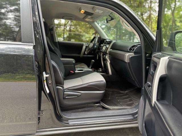 2014 TOYOTA 4RUNNER SR5  