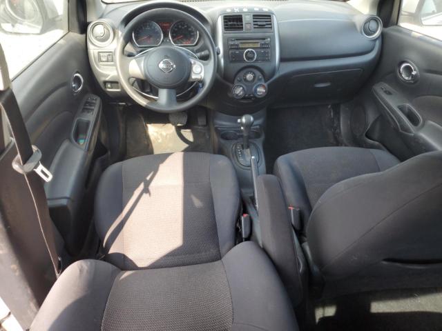 Sedans NISSAN VERSA 2013 Silver