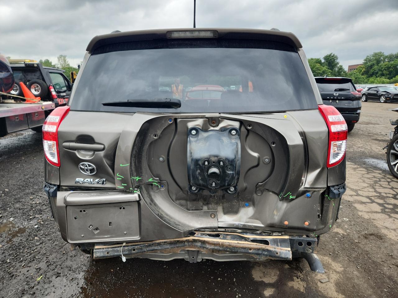 2011 Toyota Rav4 VIN: 2T3ZF4DV4BW056332 Lot: 66672985