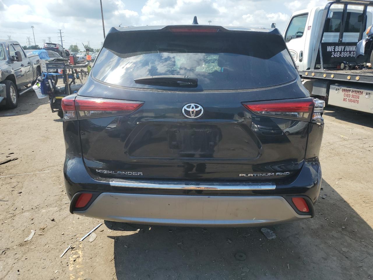 2022 Toyota Highlander Platinum VIN: 5TDFZRBH1NS187146 Lot: 70086135