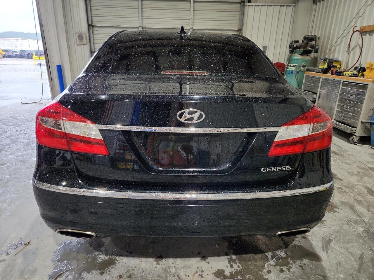 2013 Hyundai Genesis 3.8L VIN: KMHGC4DD7DU222376 Lot: 67262445