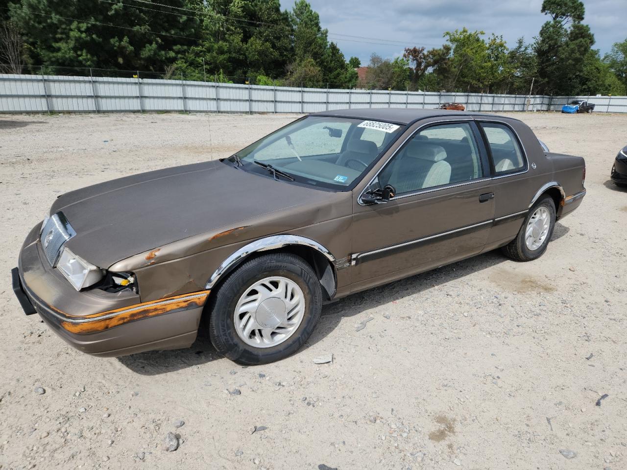 MERCURY COUGAR 1989. Lot# 68825005. VIN 1MEPM6040KH602165. Photo 1