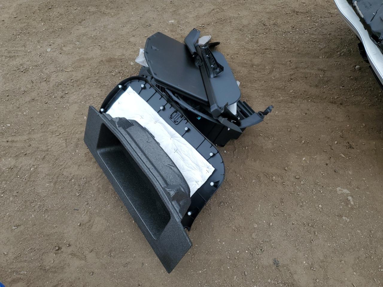 2025 Subaru Solterra Premium VIN: JTMABABA5SA102319 Lot: 70152345