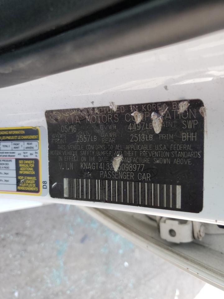 2016 Kia Optima Lx VIN: KNAGT4L32G5098977 Lot: 69163455