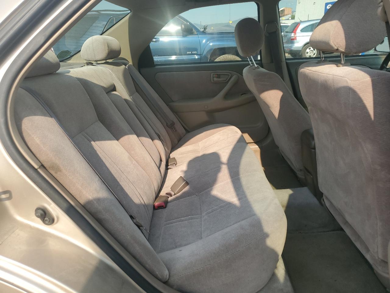 1999 Toyota Camry Le VIN: JT2BG28K1X0325183 Lot: 67929535