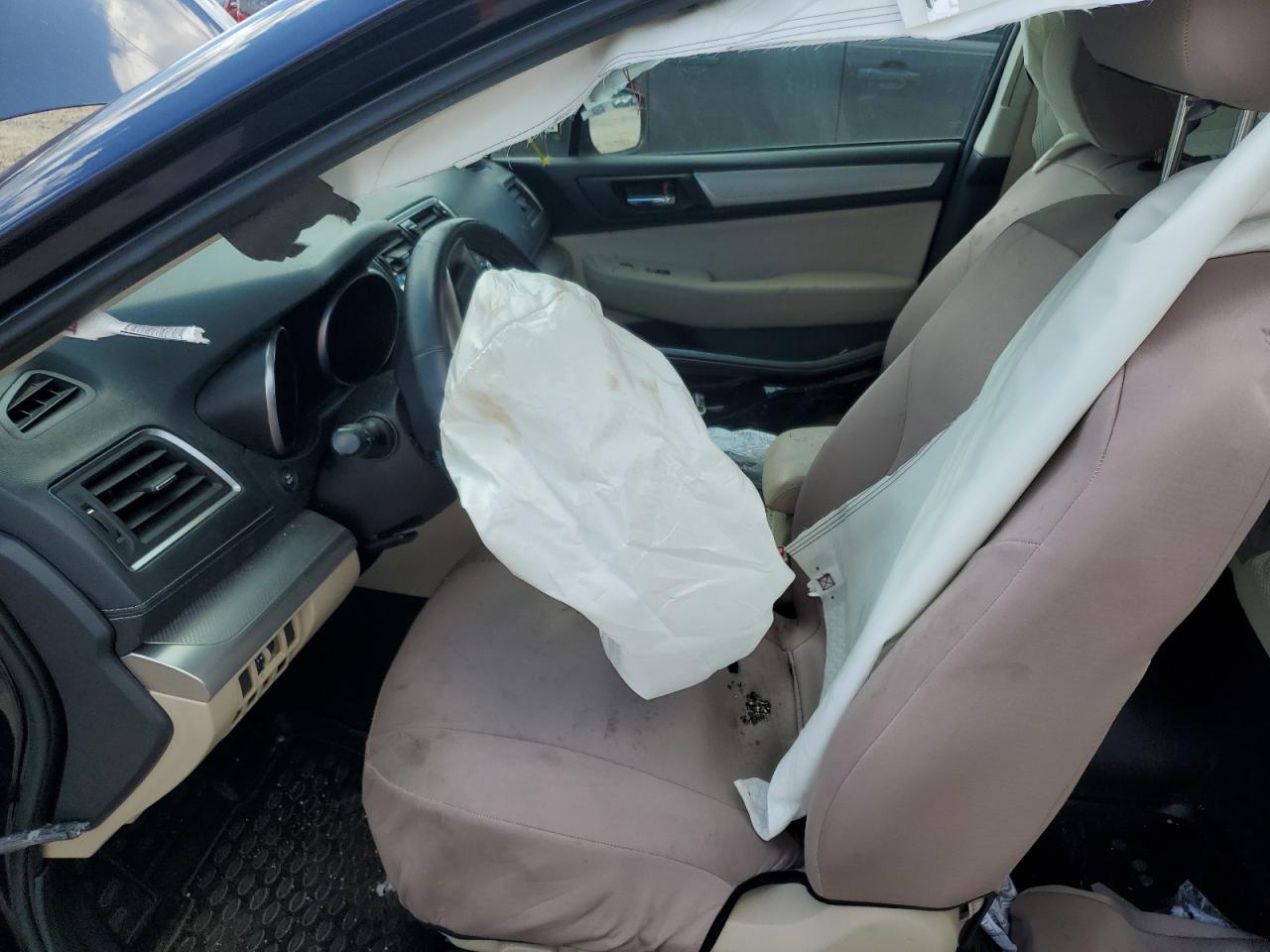 2018 Subaru Outback 2.5I Premium VIN: 4S4BSACCXJ3322963 Lot: 70024015